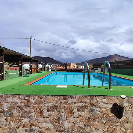 Casa de Campo Hiurma Triquivijate Exterior foto